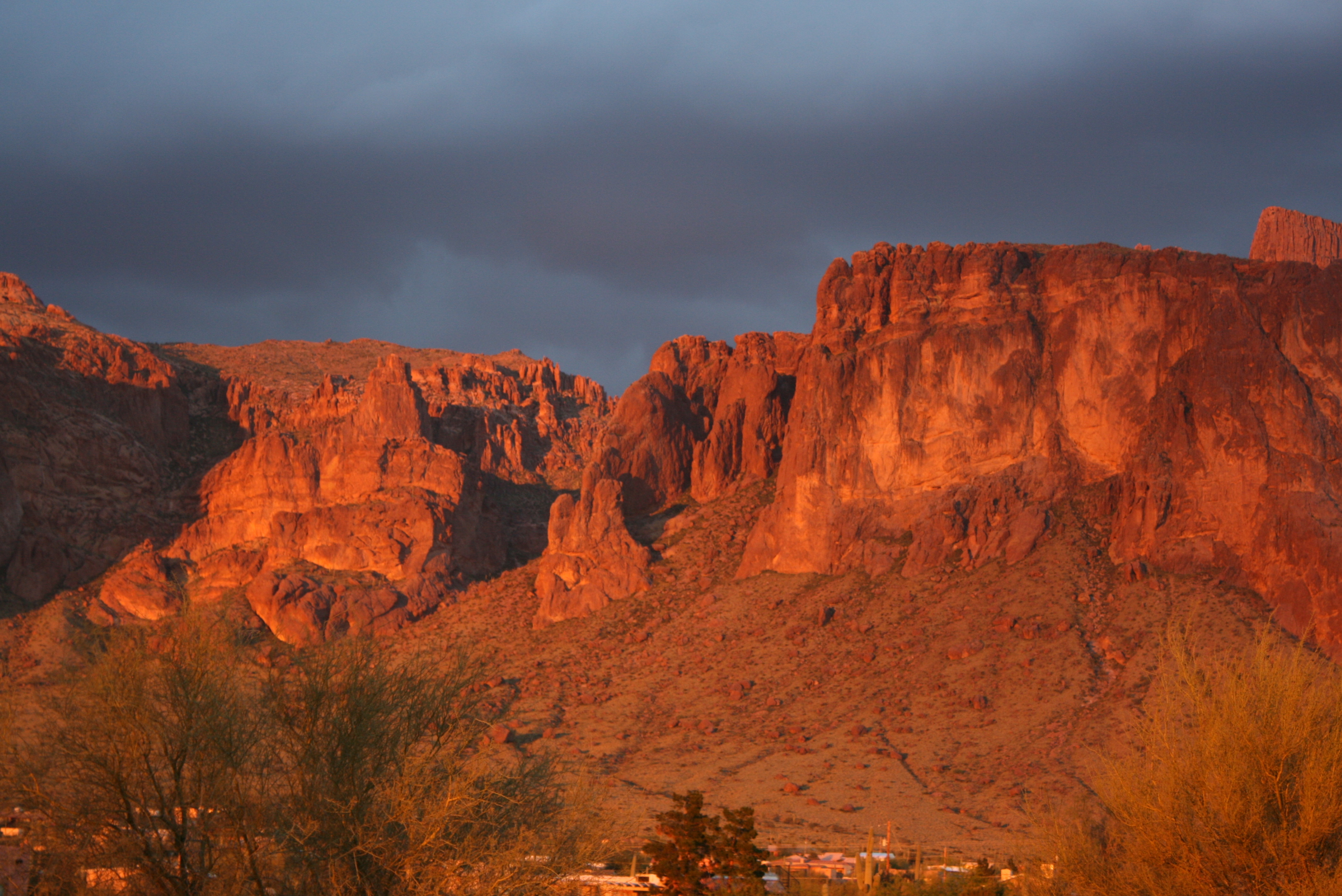 Superstition Mountain